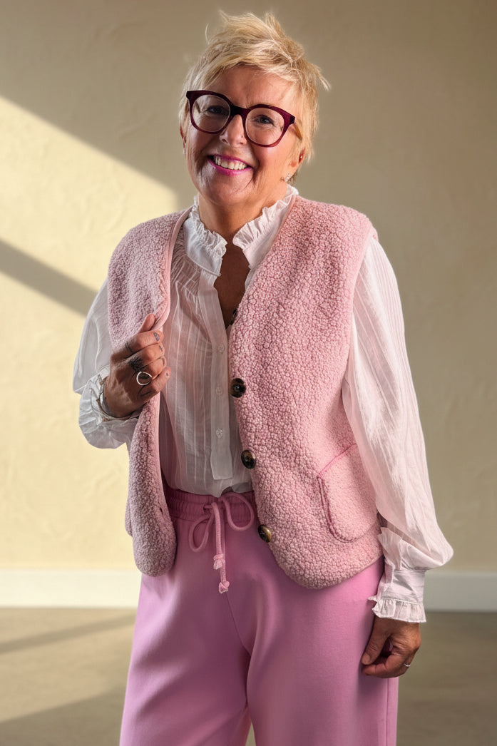 The Lipstick Edit Gilet by SNOB
