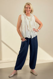 Demi - Light Weight Barrel Leg Joggers