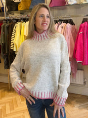 Contrast 'Hand Knit" jumper - Straight Hem