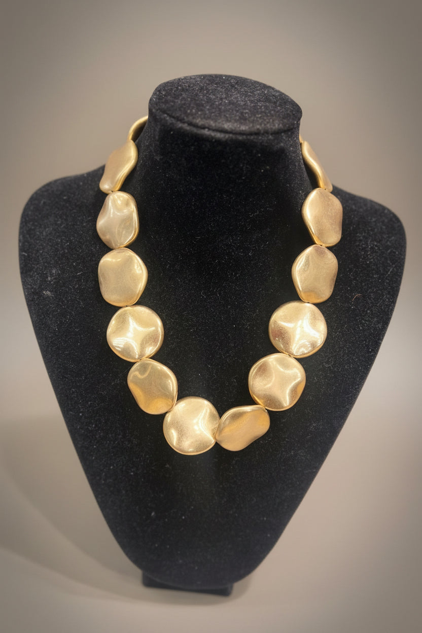 Short Necklace Collection