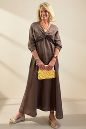 Scallop Raffia Clutch Bag