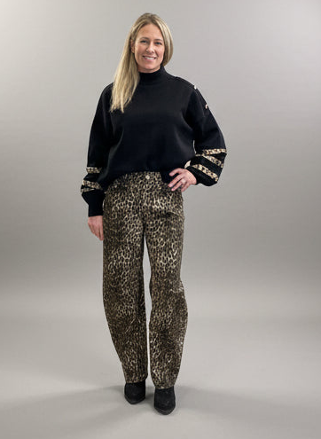 Barrel Leg Animal Print Jeans