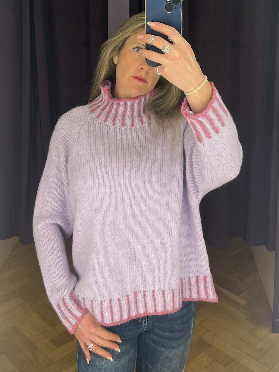 Contrast 'Hand Knit" jumper - Straight Hem