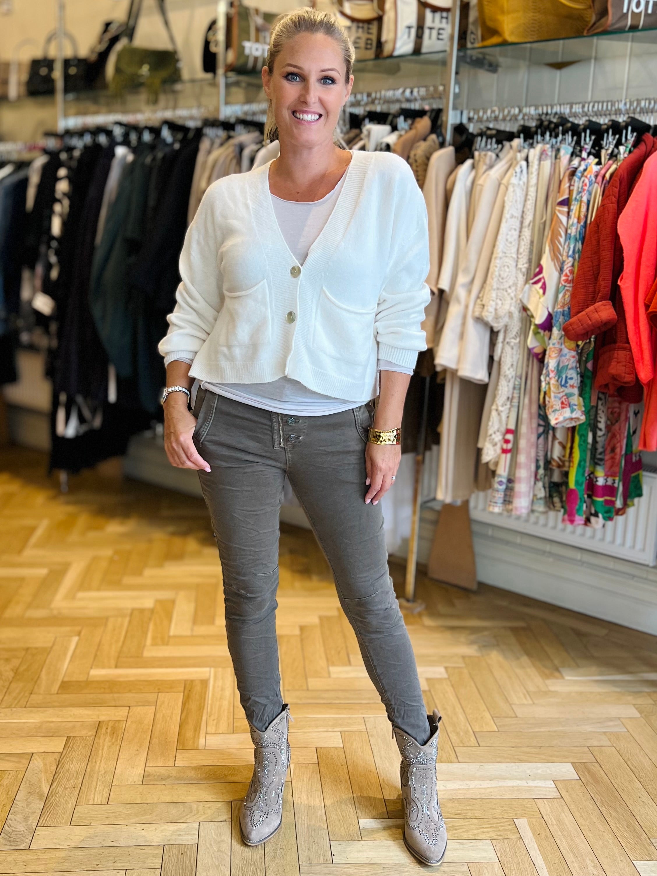 Melly and Co Button & Fly Cotton Canvas Jeans