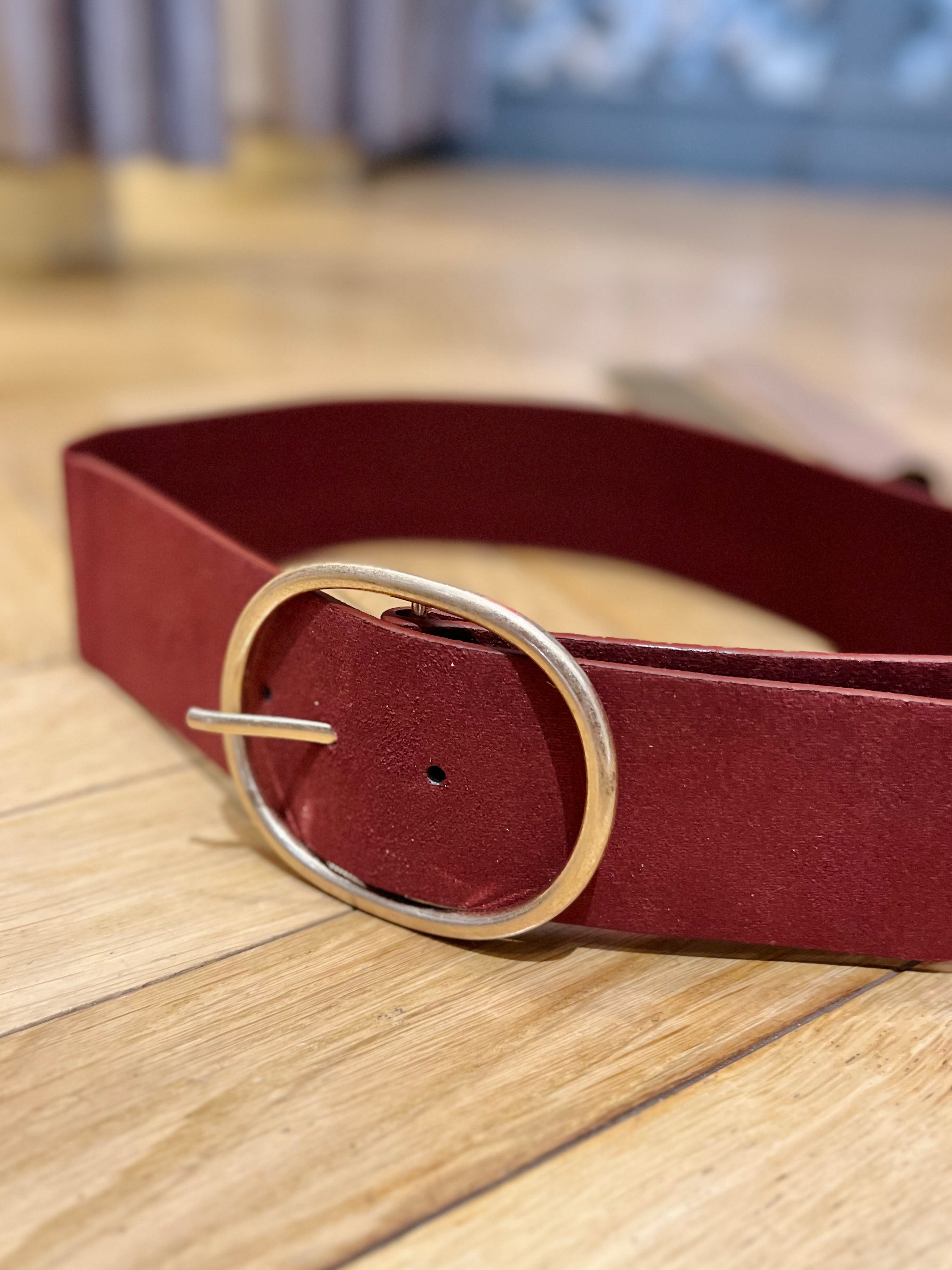 Big Buckle Lustre Stretch Belt