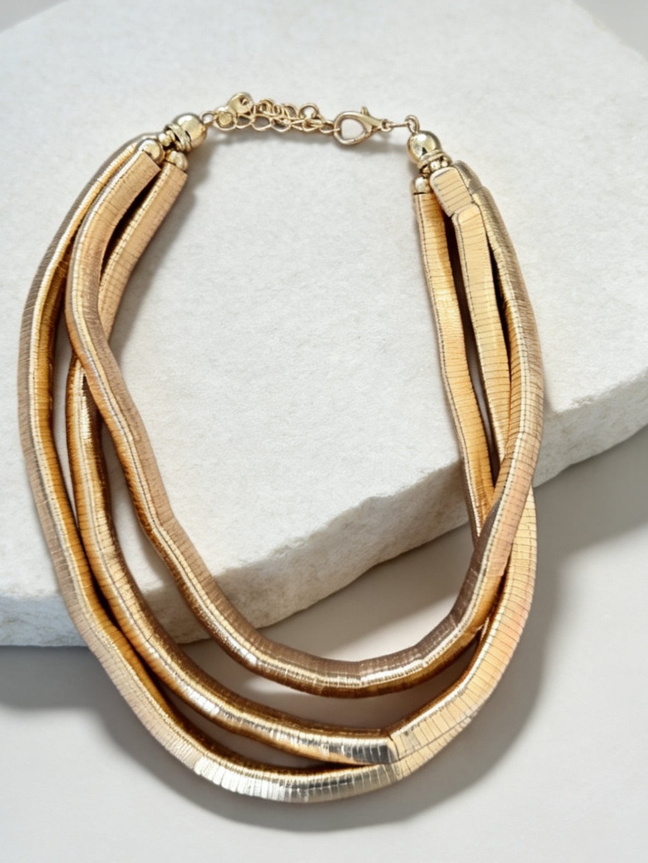 Short Necklace Collection