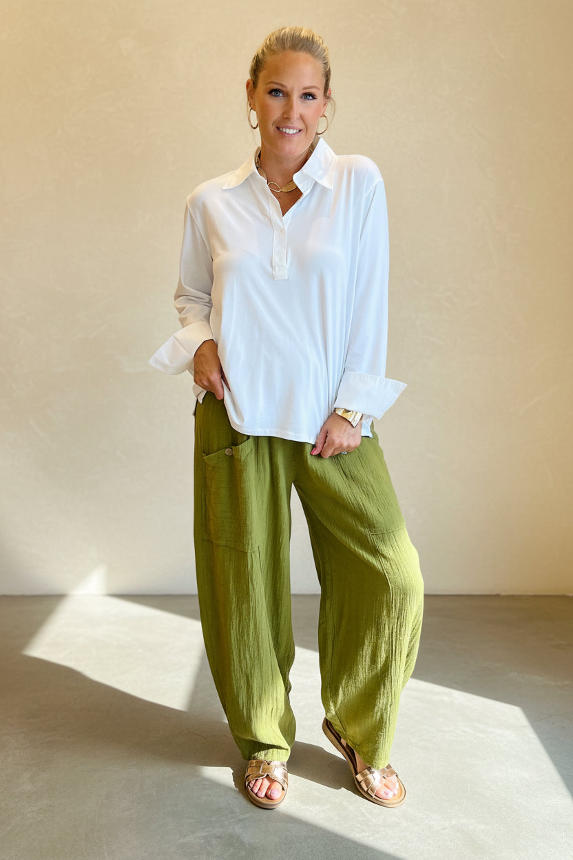Collar and Cuff Stretch Blouse