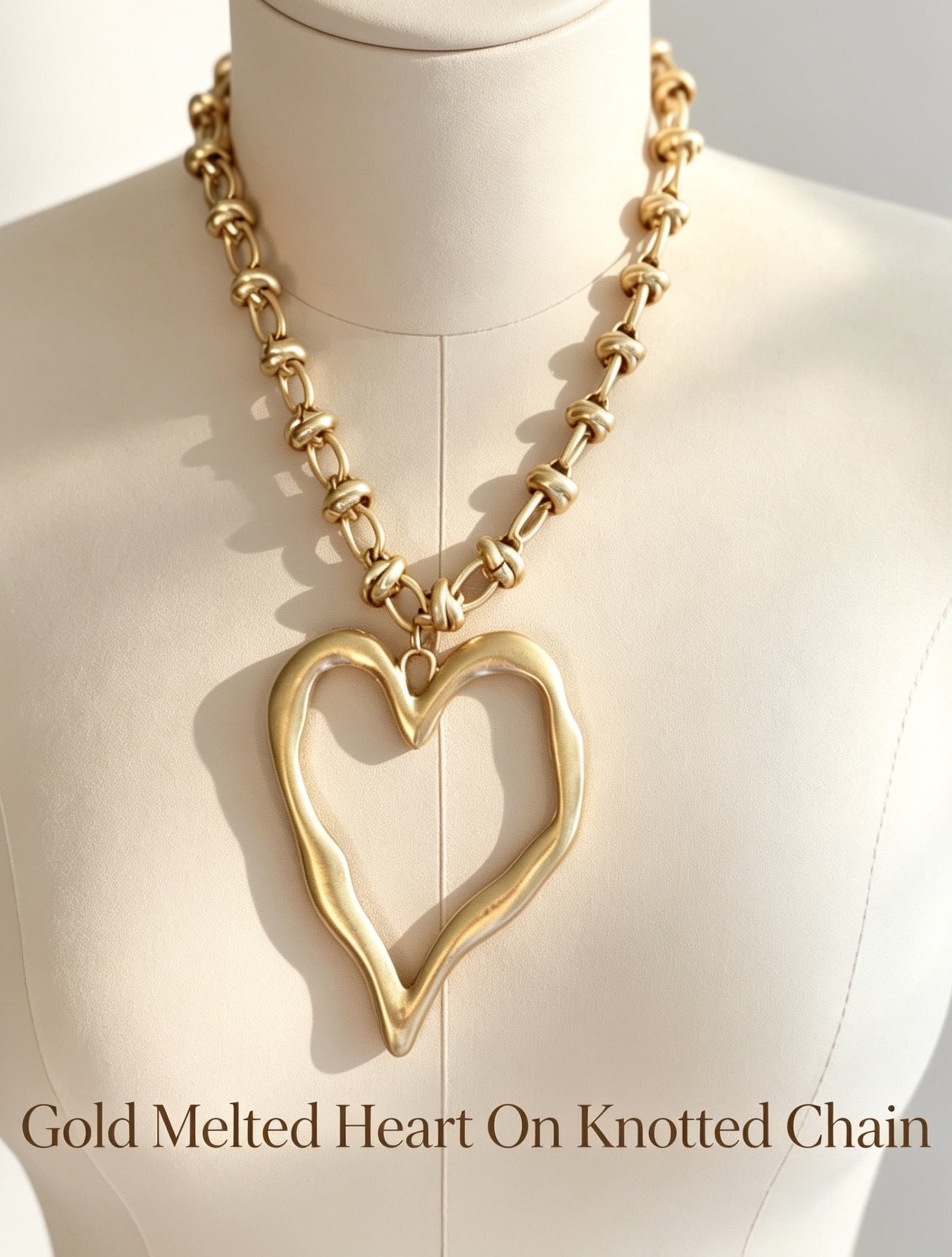 Short Necklace Collection