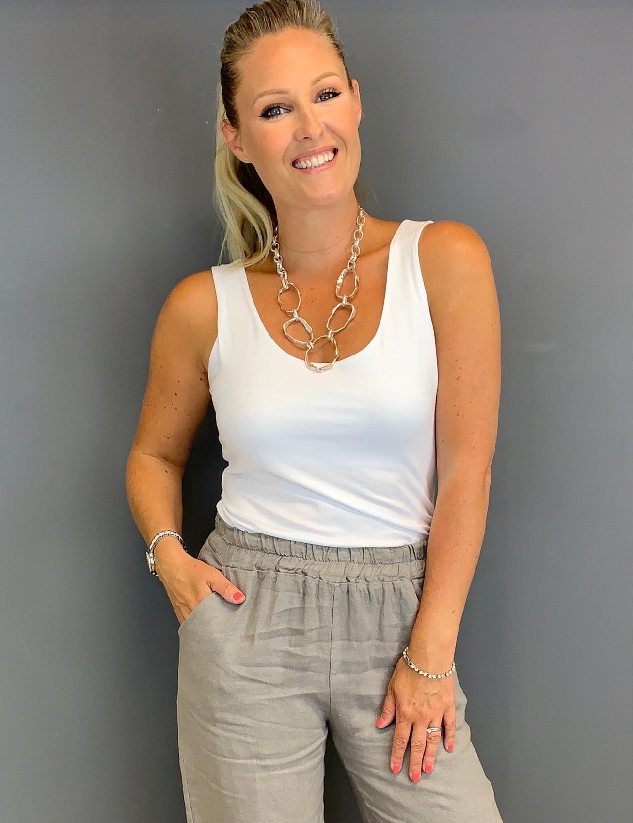 Snob Basics Plain Vest